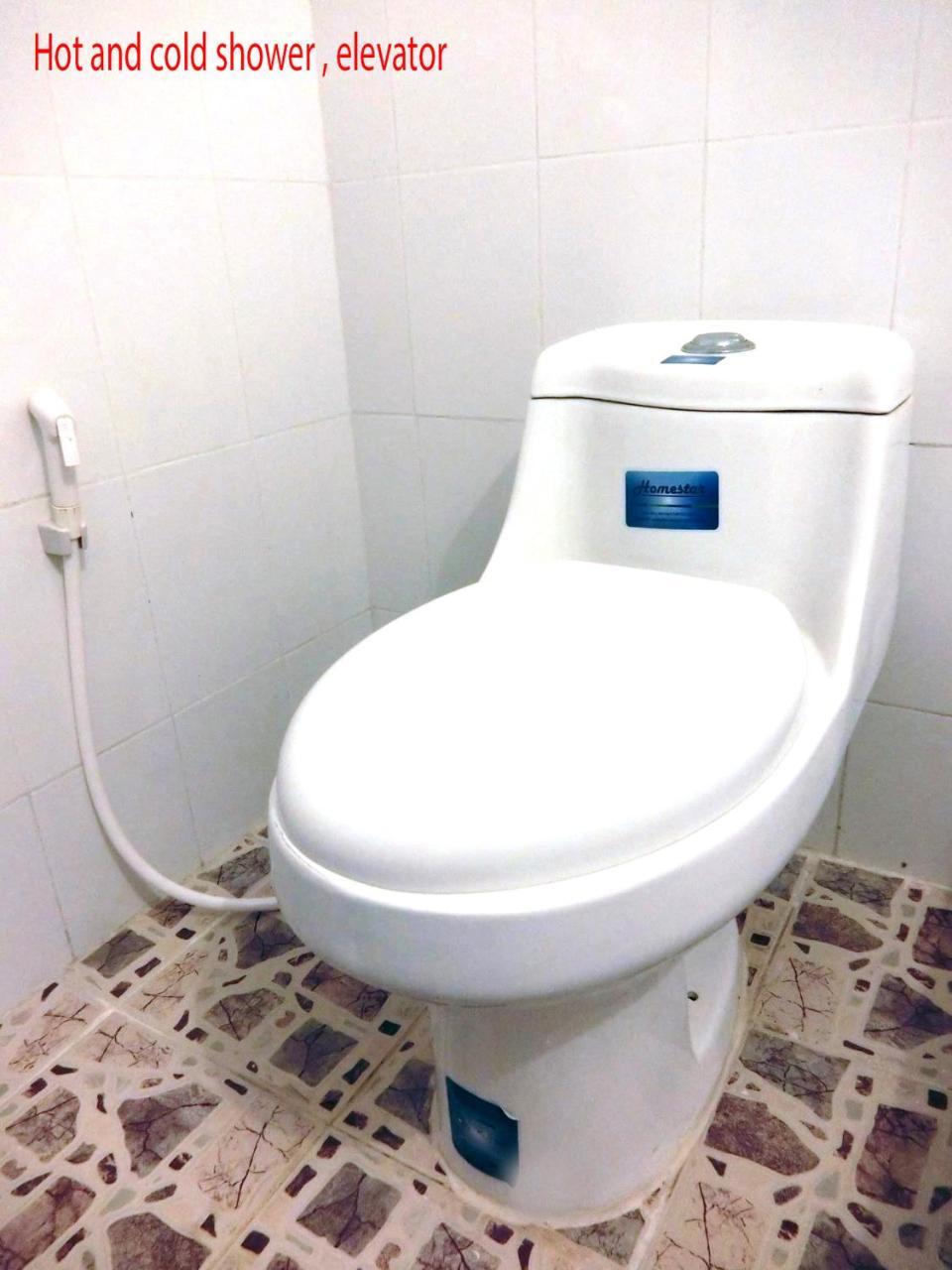 First Hotel Battambang Dış mekan fotoğraf